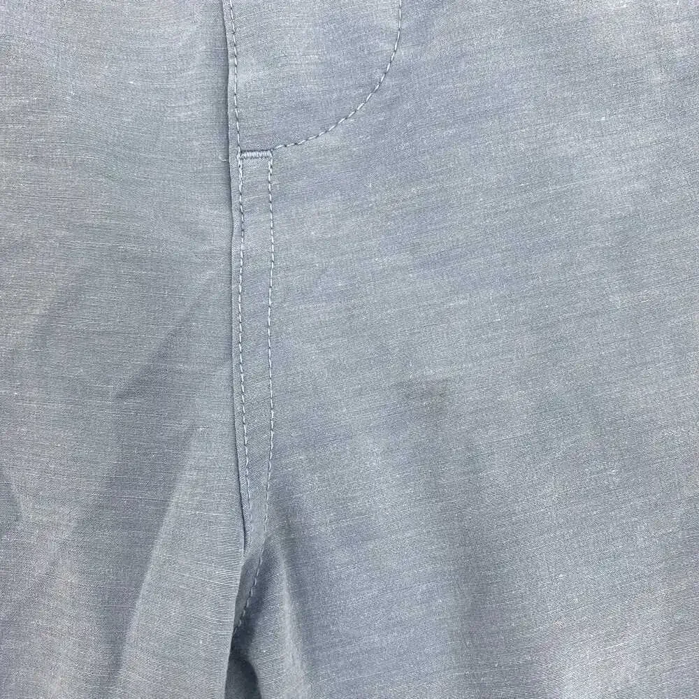 Faherty Blue Flat Front Shorts | Size 38 - Classic Comfort